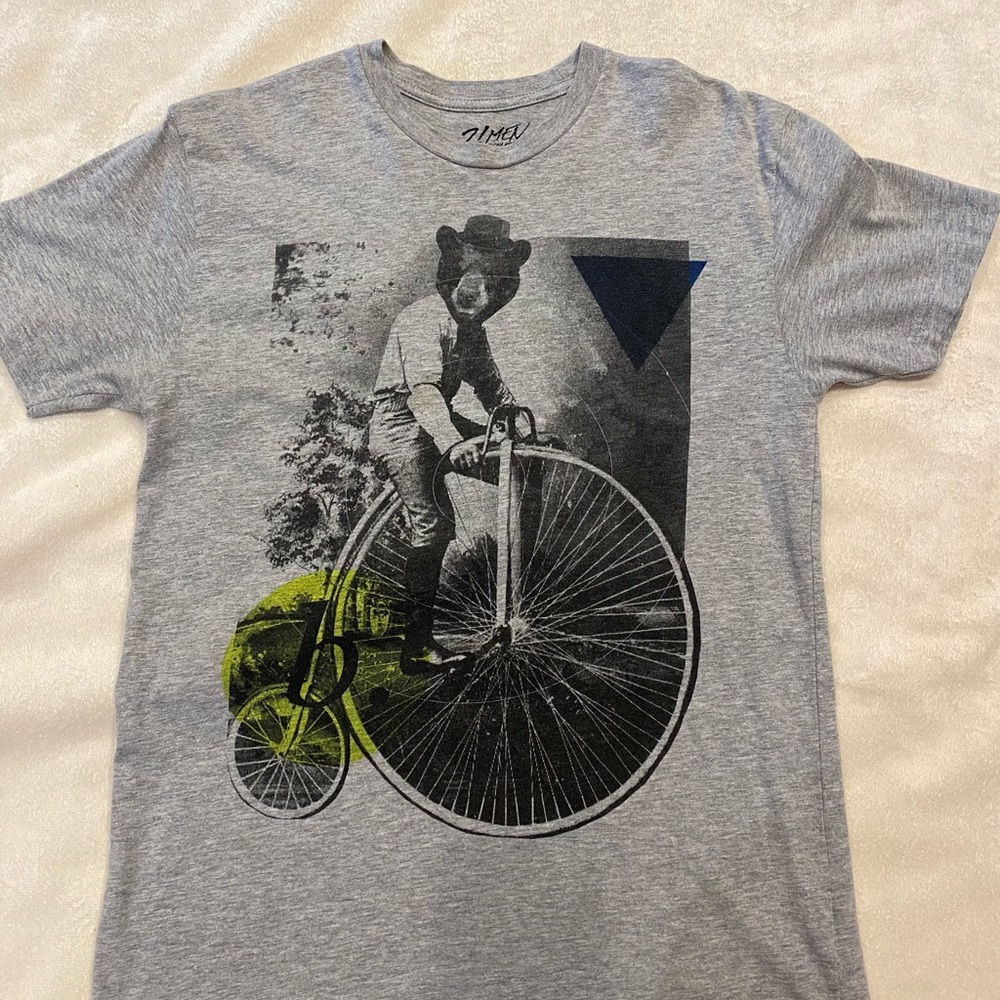 Young Men’s Zimen Graphic T-Shirt Sz Small